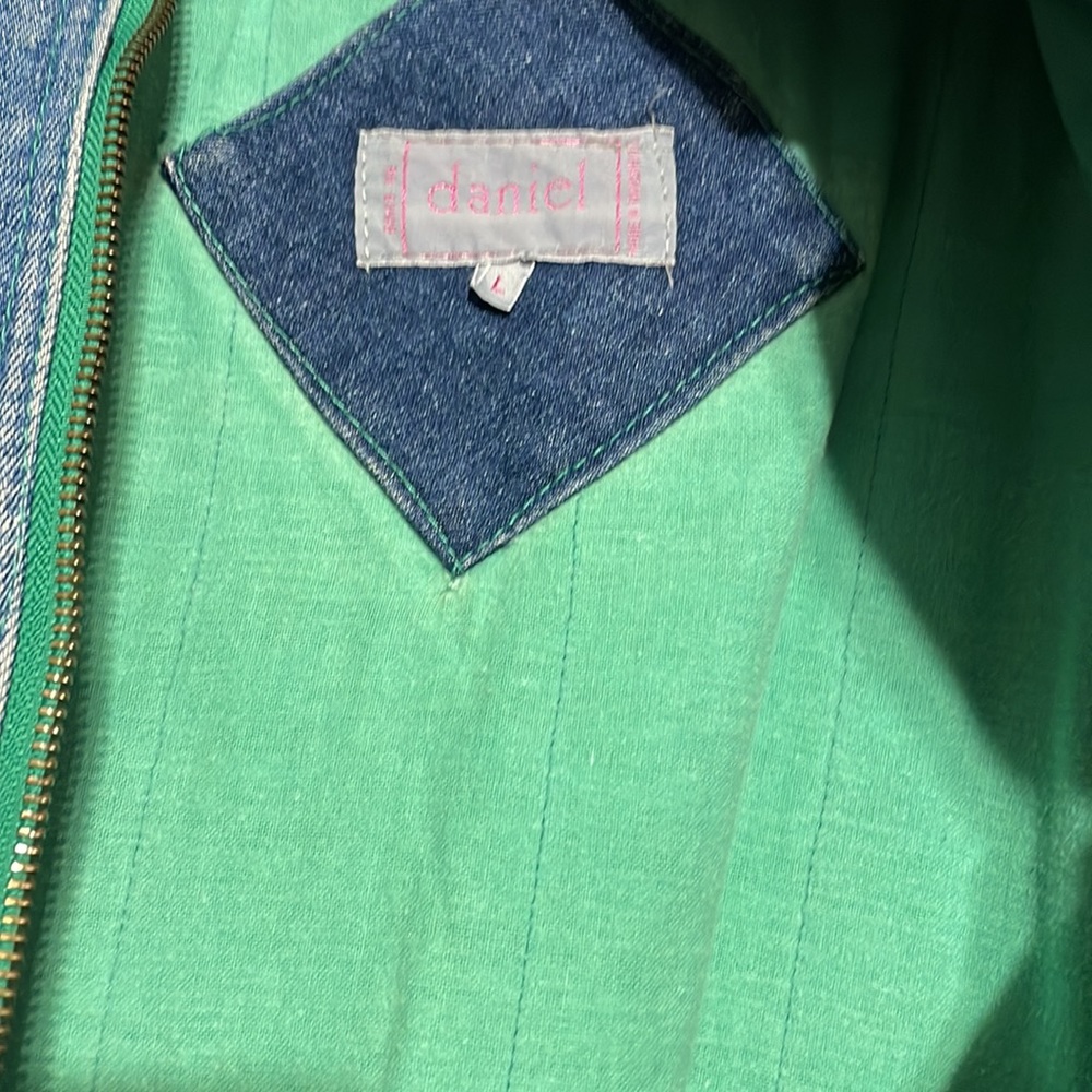 Vintage Jean Jacket - Picture 7 of 7